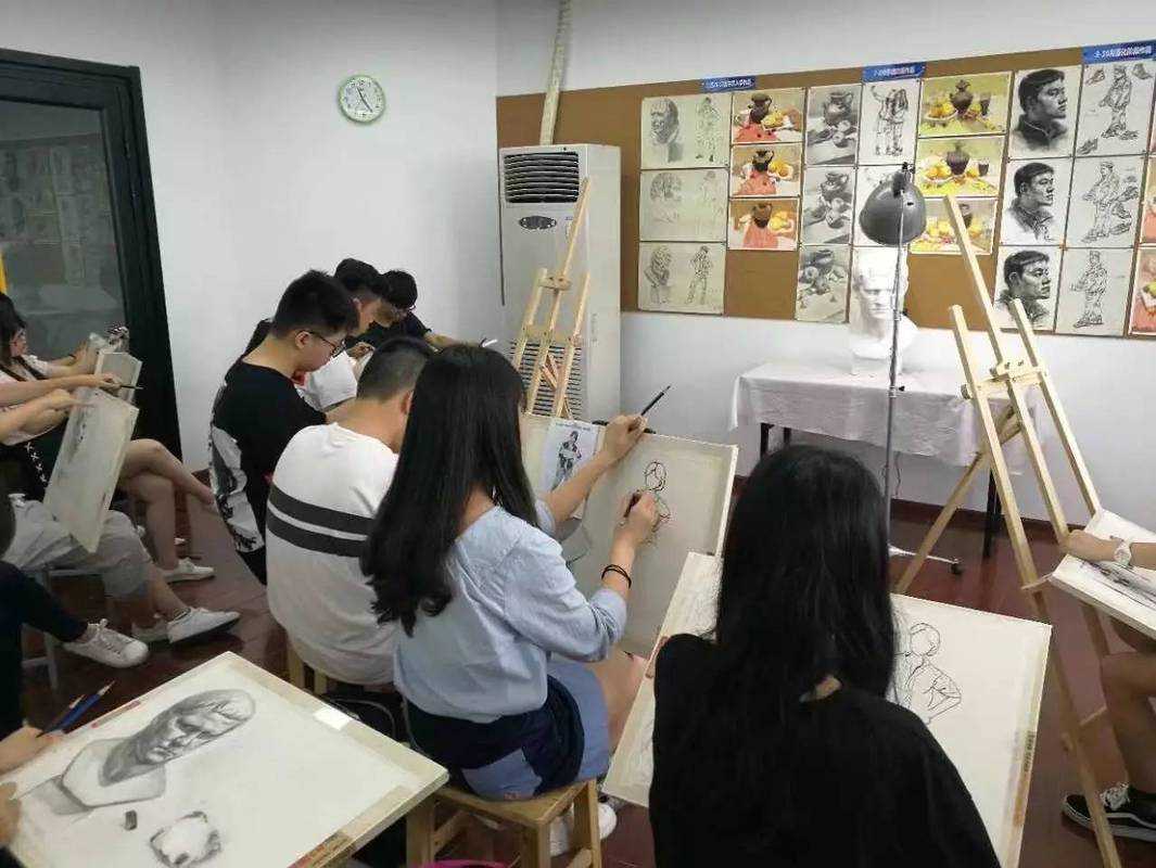 河南美術培訓班